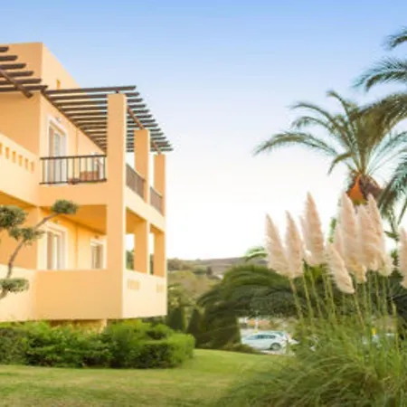 海滩地平线度假酒店 4*