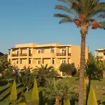 Horizon Semesteranläggning (resort) Masticharion